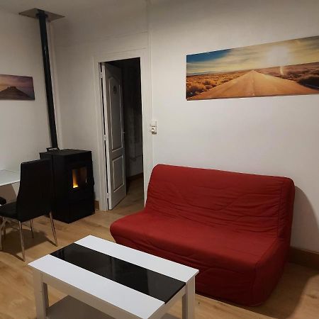 Le Studio D Olivia Avallon Luaran gambar