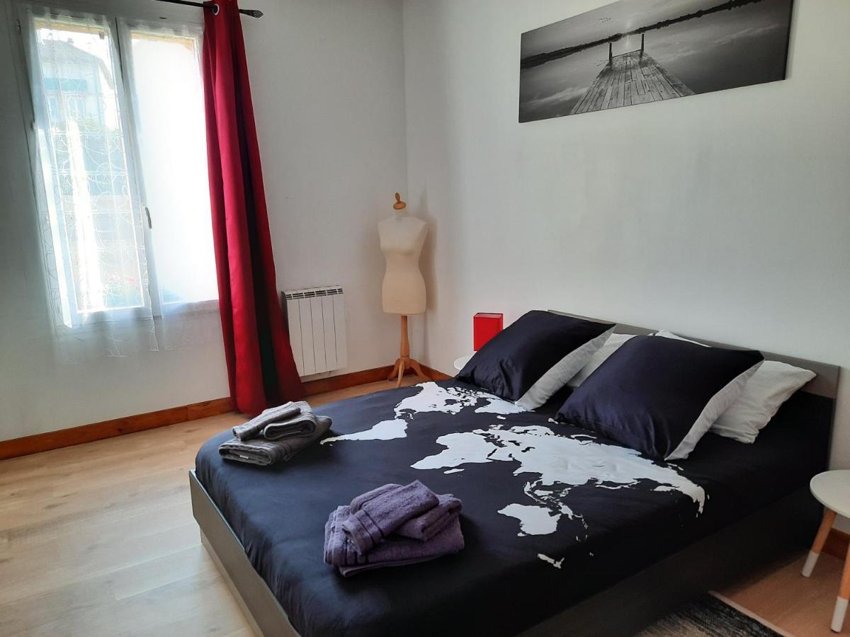 Le Studio D Olivia Avallon Luaran gambar