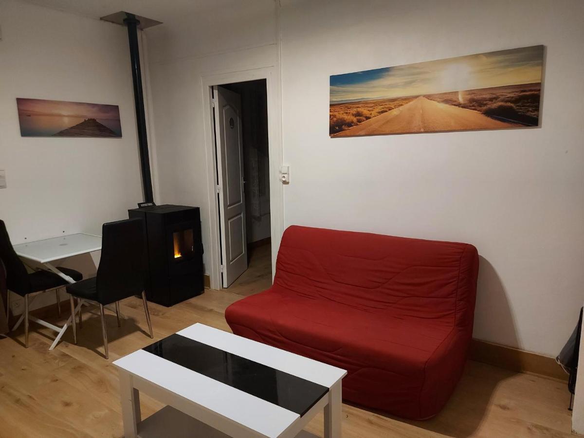 Le Studio D Olivia Avallon Luaran gambar
